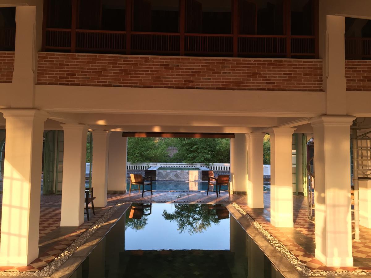 Villa Louise Hue Beach Boutique Hotel Esterno foto